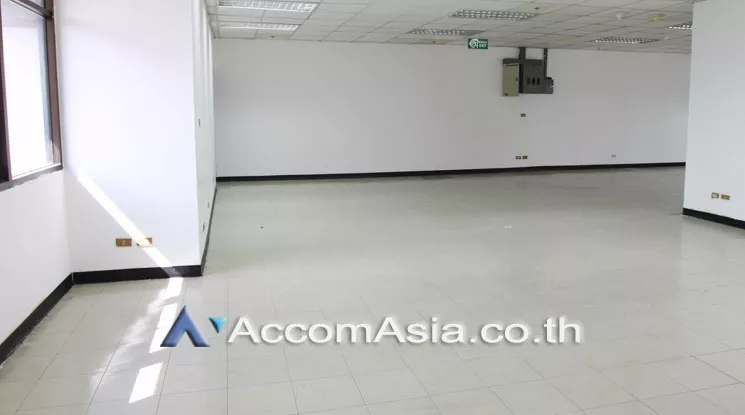 4  Office Space For Rent in Charoennakorn ,Bangkok BTS Krung Thon Buri at Thai Sri Tower AA13712